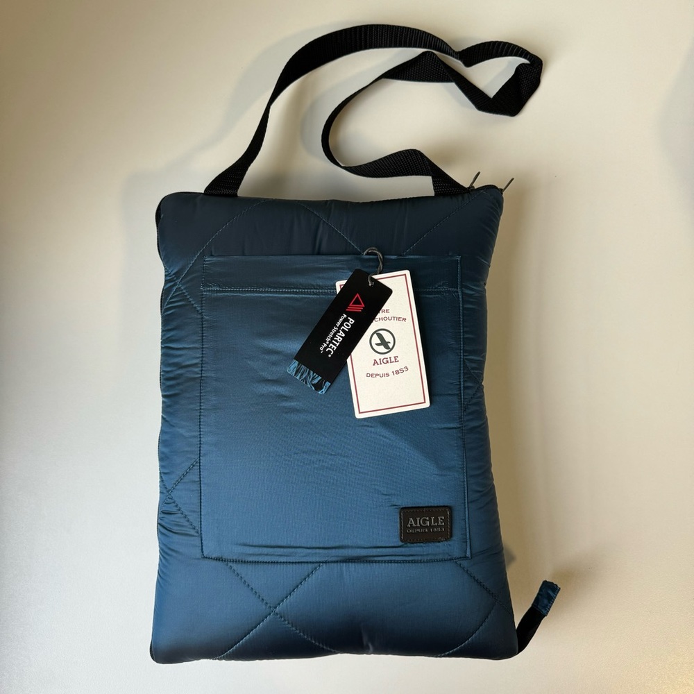 Aigle camping foldable blanket